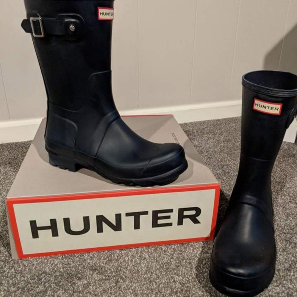 Men's 6 in. size 10 navy Huntee boots